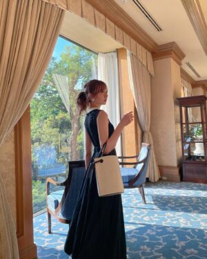 Madoka Moriyasu Instagram - ⁡
NFTレジェンダリー獲得企画の賞品･撮影で
アフタヌーンティーしました…！
この機会に行ってみたかった椿山荘へ🕊️