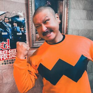 Mafia Kajita Instagram - 実家近くのしまむらで見つけためっちゃオシャレな服。
このキャラデザで100年は戦える。
