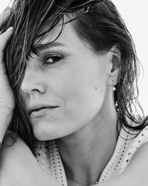 Magdalena Lamparska Instagram - Czas powrotu do teatralnych spotkań. Najbliższe miesiące. 

28 sierpnia - Klaps! 50 twarzy Greya @teatrpolonia 
29 sierpnia - Klaps! 
30 sierpnia - Dobrze się kłamie Białystok
31 sierpnia - Dobrze się kłamie Warszawa

Wrzesień 

7 września - Nienasyceni @garnizonsztuki_teatr 
8 września - Nienasyceni 
22 września - Klaps!
23 września - Klaps! 
28 września - Dobrze się kłamie Katowice
29 września - Dębica 
30 września - Nienasyceni Białystok 

📸 @martawojtal for @janmarinipolska 

#teatr #gramydlawas