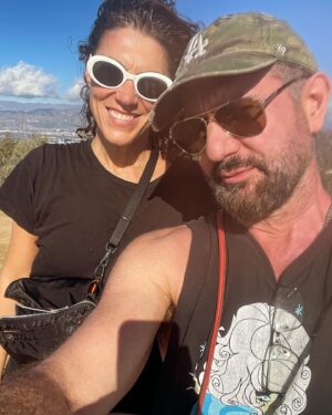 Magnus Hastings Instagram - Went all the way up Runyan Canyon and all I got was this lousy lesbian ❤️. So good to be reunited with @chloemelick #family