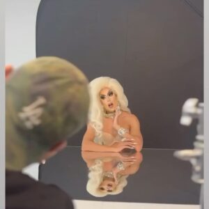 Magnus Hastings Instagram - My darling @theonlyalaska5000  being beautiful 😍 #magnushastings #alaskathunderfuck #vogue #madonna