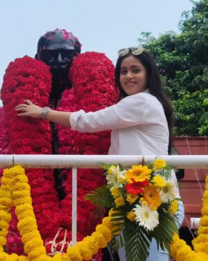Mahana Sanjeevi Instagram - ♥️பிறப்பிலே மனிதர்🤗 இறப்பிலே மாமனிதர்💯 காமராசர்💪
 எளிமைக்கும் நேர்மைக்கும் பெயர் பெற்றவர்🙏. படிக்காத மேதை, பெருந்தலைவர், கர்மவீரர்✅🙏

#kamarajar #nadar #nadarpasanga #ayya #nadarmakkal #nadarvamsam #tamilnadu #kingmaker #tirunelveli #tamil #nadarpeople #kamaraj #rocketraja #selvinnadar #pannaiyar #karmaveerar #nadarponnu #kamarajarsalai #kamarajarbirthday #nadarking #tirunelvelinadar #selvin #viruthunagar #chennai #thenkasi #rocketrajanadar #india #kanyakumari #tamilanda #kamarajararangam