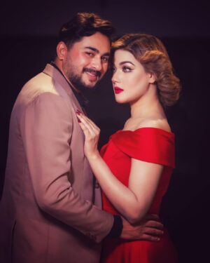 Mahiya Mahi Instagram - At bijoy Tv Eid shoot 🤩

MUA- Md Jakaria Masud Rony
📸 my favourite Syed Shahewar Hussain & Team x Nayem Ahmed