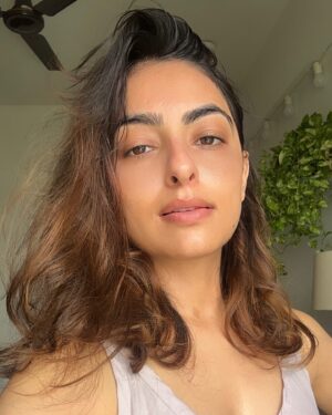 Maira Doshi Instagram - June Selfie Dump 🤫