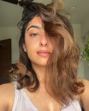 Maira Doshi Instagram - June Selfie Dump 🤫