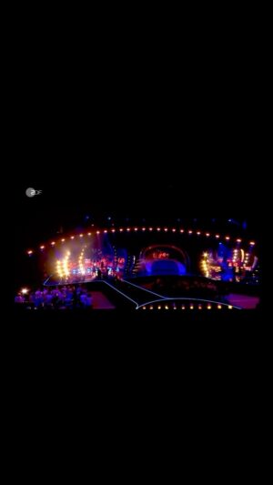 Maite Kelly Instagram - .
#esisteinfachpassiert live bei #diegiovannizarrellashow - jetzt auf #youtube. Enjoy!