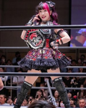 Maki Itoh Instagram - big boss