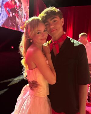 Malachi Barton Instagram - @disneydescendants 🌹