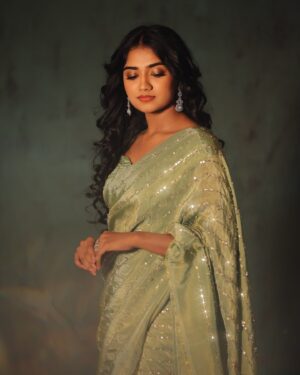 Malavika Manoj Instagram - 🌟

Photography: @bhoopalm_official
Makeup: @zai.makeover.studio
Stylist: @ishwaryaalaguvel 
Hairstyle : @preeshahairstylist 
outfit: @mayon_by_subhathracouture 
Jewelry : @fineshinejewels 
Organised by : @tamilmanioffl
