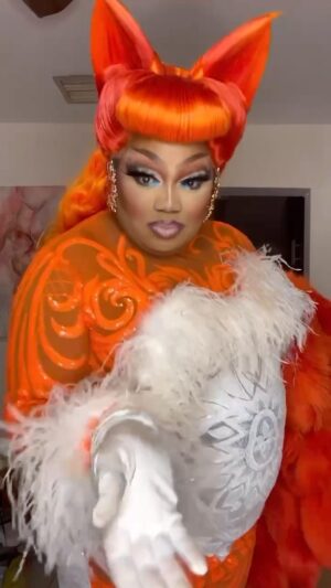 Malaysia Babydoll Foxx Instagram - Say whatever you like! I’ve always had nice hair and clothes for days! (Gowns lol). 
Some of my runways I used on the show and other looks from my closet! Enjoy! 😘 #malaysiababydollfoxx #rpdr15 #rupaulsdragrace  #foxxydoll #fashion