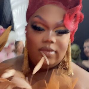 Malaysia Babydoll Foxx Instagram - Emmys Recap 🏆🥰 I see a lot of people saying we hate each other! It’s True! 😂😂😂 jk. We literally are one big happy family. When we all get the chance to come together it’s so magical because no one truly understands what is like to go through an experience with 15 strangers from around the United States. We were all strangers competing to change our lives. Although only one walked away with the crown I’m sure everyone walked away with their own personal win and victory or even lesson. I appreciate and applaud everyone on this cast. It’s so much talent, creativity, and dedication. And now that the chapter is closed all I ask is that you give us all our flowers and continue to love and support us all. ❤️ Your season 15 Emmy winners!