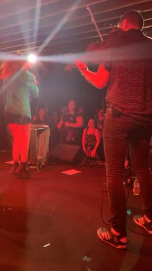 Malinda Kathleen Reese Instagram - Y’all go hard 🤘🏻🍻

Upcoming dates:

10/20- Boston, MA
10/22- New York, NY
10/23- Philadelphia, PA
10/25- Pittsburgh, PA
10/27- Charleston, WV
10/28- Cleveland, OH
10/29- Columbus, OH
10/30- Evanston, IL
10/31- Minneapolis, MN
11/2- Fort Collins, CO 
11/3- Denver, CO
11/5- Salt Lake City, UT
11/6- Boise, ID
11/7- Portland, OR 
11/8- Tacoma, WA
11/10- Berkeley, CA 
11/12- Los Angeles, CA
11/13- San Diego, CA 
11/14- Phoenix, AZ
11/16- Austin, TX
11/17- Dallas, TX 
11/18- Memphis, TN
11/19- Nashville, TN
11/21- Raleigh, NC
11/22- Charlottesville, VA
11/23- Washington, DC

 #drunkensailor #live #candlelight #reverb #folk #siren #singer