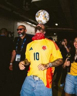 Maluma Instagram - Que despecho tan HP 💛💙💔 Gracias mi selección por darlo todo hasta al final, que orgullo ser colombiano y haber estado en este momento tan épico del futbol. Felicidades Argentina en este triunfo.. Nos vemos en el mundial 😉 
VIVA COLOMBIA HP!!!! 🇨🇴🇨🇴🇨🇴🇨🇴