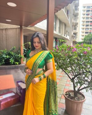 Manasi Naik Instagram - It takes a strong person to remain single in a world that is accustomed to settling with anything just to say they have something.
Stay on your P’s:
Prayer, Priorities, Peace, Positivity, Patience
Stay single until someone
compliments your life in a way that makes it better than being single.
Until then, don’t settle.
Hope for love, pray for love, wish for love, dream for love...but don’t put your life on hold waiting for love.
Being single is definitely better than being with the wrong person.

This year I lost, won, failed, cried, laughed, loved, but I didn’t fold.Strong women never give up.
We might need a coffee, a cry or a day in bed, but we always come back stronger. 
Let it be known I carried my pain like a GODDESS 😇never looking back , never giving up… never will ❤️🫶🏻Cheers 🥂 to Being Me 🎀