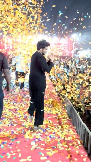 Mani Chandra Instagram - “Feeling so touched and overwhelmed by the incredible love and support from all of you❤️! Thank you for accepting me for what iam today🙏🏻 ! The energy and the sound during my performance was simply electric and Vera level😍! 🎶 #grateful #loveandsupport 

Edit : @veera_venkatt thanks da thambi ❤️
Costume : @andy_k_studio ❤️