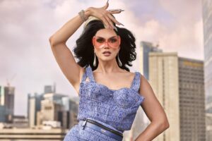 Manila Luzon Instagram - Birthday Girl (Manila in Manila in Moschino)
photo by @joshtolentino 
styling by @geejocson 
makeup by @iowanimua 
wig by @the.jquinn 
nails by @extraordinail