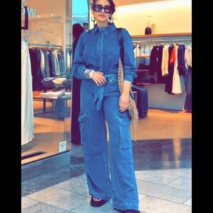 Manisha Koirala Instagram - Just another day..in #az