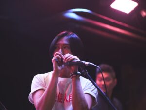 Manson Cheung Instagram - 預兆

六月三十日的 紀念家駒和Beyond 音樂會 
因地理位置 安排了在錄音室進行簡單妝頭

化妝時心情有點緊張，頭腦有很多雜念

例如是...
我該怎樣演唱家駒的作品呢？
我在台上該說什麼呢？
我會不會忘詞呢？...
（被 anxiety takeover 的表徵）

在錄音房來回踱步時
Kaho 進入了對面的房間
我從玻璃中看到他的背影
白Tee上寫著 “Enjoy”… 
是的，只要 enjoy 就好了

Enjoy the show
Enjoy the interaction with the music 
Enjoy the moment with the audience!
Enjoy the interaction with God, with Kakui, with your Idol

Remember how he shares his love and magic energy in every song. Do you remember how “AMANI” hit you when we worked on the farm?

“You’re always here, we miss you so much.”

Snap by @teddy5photo 
Makeup by @kahocheng_upton 
Hair by @jayyeung.theedge