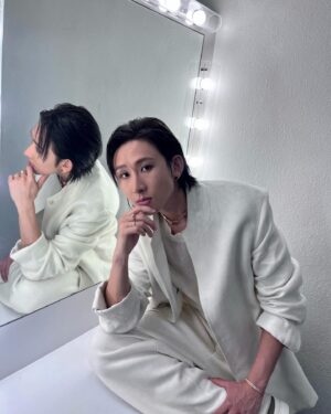 Manson Cheung Instagram - Thank you so much to the team for creating this look for me at the HONG KONG FILM AWARDS PERFORMANCE ♠️ 

Just looking at myself in the mirror and focus on what I need to do to get better.

Stylist @qqbarry
Makeup @mimilaumakeup 
Hair @francochung 
Full look: @zegnaofficial @purplepr 
Jewellery: @bulgari 

#BVLGARI #BVLGARIHK #HongKongFilmAwards #HKFA #starsinbvlgari