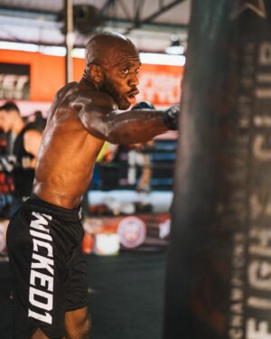 Mansour Barnaoui Instagram - It’s FIGHT WEEK | MMA 👊🏽🔥

17 May | @yveslandu and @mansourbarnaoui will be fighting MMA at @bellatormma Campionship Paris 🇫🇷 
 
⏰ 23:00 pm Thai Time 
📺 @bellatormma 

18 May | @emranhafizoglu fight MMA at @khanfightmma in Turkey 🇹🇷 
 
⏰ 00:00am Thai Time 
📺 @khanfightmma 

Let’s go! They are more than ready.

Phuket Fight Club / Champions are made not born

#muaythai #bjj #MMA #artesuave #Workout #family #phuketfightclub #phuket #thailand #trainning #thai #fighter #SIAMFIGHTNEWS #fightweek #Rajadamnern  #fightweek  #nakmuay #gym #trainning #sparring #mmacamp #paradise #lifestyle #team #bellator #paris #france #turkey