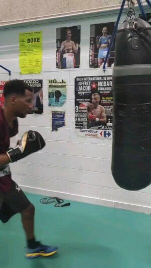 Mansour Barnaoui Instagram - 𝐛𝐨𝐱𝐢𝐧𝐠 𝐥𝐢𝐟𝐞🥊