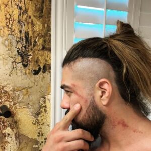 Manuel Alfonso Andrade Oropeza Instagram - Me encanta el negocio!!
Last night  in Cleveland!! 👊🏼👊🏼👊🏼
#thereallatinoman #andrade #elidolo 
 
Credits: Carmelo Hayes