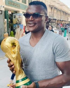 Marcel Desailly Instagram - @fifaworldcup  what else 🇫🇷❤️ @equipedefrance @fff #france 26 years is already gone  #98generation