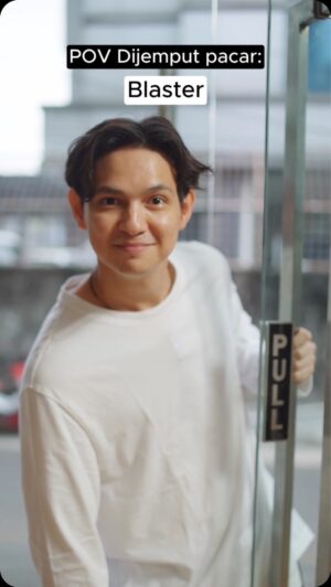 Marcell Darwin Instagram - “Stereotype Cowok”
Kalian yang mana ?