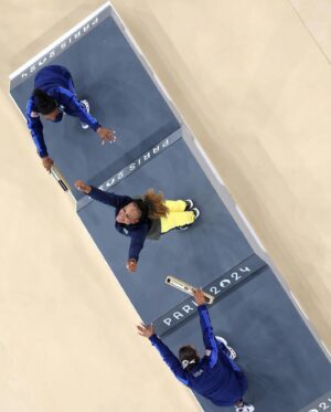 Marcella Rica Instagram - É ELAAAAA! GOAT!
A maior medalhista olímpica da história do 🇧🇷
É OUROOOOO! 🥇 
@rebecarandrade 🥹😍❤️