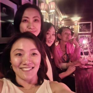 Mari Natsuki Instagram - #londondiaries 
#memories 
#appreciate
#homies
#friend

この4ヶ月で、パリからスイス、ドイツ、中東から、もちろん日本から、
そして、地元の友人知人もたくさん観に来てくれました！
ありがとう......

So many friends from different regions like Paris, Switzerland, Germany, the Middle East, of course Japan and the local UK came to see me and the musical during the 4 months!
Thank you all so much!
