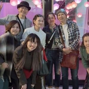 Mari Natsuki Instagram - #londondiaries 
#spritedaway
#memory
#buddy
#happy

舞台の仲間たちとオフでの楽しい時間も力をいただきました〜

It was also great to spend time with the cast members, and it really recharged my batteries!