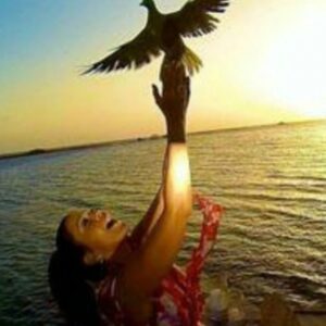 María Conchita Alonso Instagram - Y no olvidemos, también está el narcotrafico... los esbirros cubanos han llegado... porqué no se le puede pedir a otros países que entren a ayudarnos? #elpuebloestácansado!

EL QUE CANTA BINGO DEBE MOSTRAR EL CARTÓN!

Now the dictator is attacking the "social networks", going to Venezuelans homes and taken to prison those who write/share anything "against" the regime (basically the truth) in INSTA, FB, X, TT, even whatsapp... there is fear! 
Planes from Cuba have been arriving full of soldiers (esbirros/killers), why can't we ask other countries to come help us?

#Venezuela is a totalitarian/dictatorial/socialist/comunist/fascist/military/narco regime (who does black "santería"). For those who like me, live outside, we must continue spreading the reality the country is living, once again... I doubt they will get out the democratic way, hope I'm wrong...

Editado x @tres_creativos. 🇻🇪 ✝️

#MariaConchita
#MariaConchitaÚnica
#MariaConchitaAlonso