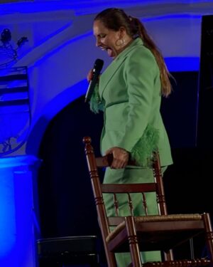 María Toledo Instagram - Alcalá de los Gazules 9/8/2024
Os llevamos en el 💚

Gracias por tanto cariño y por todos los detalles que tenéis en cada concierto con mi Vicente.

#giraVicente2024 #música #conciertos

Gracias @tonifernandezmarcaoficial por el vestuario para mis conciertos 🌷💚