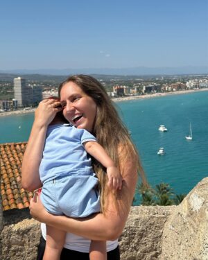 María Toledo Instagram - Necesitábamos parar, disfrutar de la familia, pisar la arena de la playa 🏖️ y coger fuerzas 💪 para todo lo que viene ahora.

Próximos conciertos:

🎹 9 de agosto. ALCALÁ DE LOS GAZULES (Cádiz)
🕙 22:00h
🎭 Patio del Antiguo Convento de Santa Clara. 

🎹 10 de agosto. EL ESPINAR (Segovia)
🕘 21:30h 
🎭 Auditorio Gonzalo Menéndez Pidal 

🎹 24 de agosto. LINARES (Jaén)
🕗 20:00h 
🎭Teatro Cervantes 

🎹 31 de agosto. PRADO DEL REY (Cádiz)
🕙 22:00h
🎭 Plaza de la Constitución 

🎹 10 de septiembre. SALAMANCA
🕘 21:00h 
🎭 Plaza Mayor de Salamanca

🎹 12 de septiembre. BOLLULLOS DE LA MITACIÓN (Sevilla)
🕚 23:00h
🎭 Casa de la Cultura 
 
🎹7 de octubre. TARRAGONA
🕗 20:00h
🎭 Teatre Tarragona

🎹 30 de noviembre. VALLADOLID
(Más Info próximamente) 

🎹 22 de diciembre. SEVILLA
🕕 18:00h
🎭 Salón real del Hotel Alfonso XIII

#MaríaToledo #conciertos #Vicente #gira2024