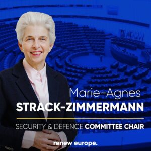 Marie-Agnes Strack-Zimmermann Instagram - Ich bedanke mich von Herzen für die Wahl zur Vorsitzenden des Verteidigungsausschusses des Europäischen Parlaments. 

Es ist mir eine große Ehre, meinen Einsatz für ein resilientes Europa auch in neuer Funktion gemeinsam mit meinen Kolleginnen und Kollegen fortführen zu dürfen.

Die Konflikte in unserer Nachbarschaft und die sich verändernden geopolitischen Gezeiten bedeuten, dass wir einen Wandel in der europäischen Sicherheit brauchen, damit wir unser Schicksal selbst in die Hand nehmen können.

Als Vorsitzende des Verteidigungsausschusses des Deutschen Bundestages ist mir besonders deutlich geworden, dass wir nur gemeinsam in Europa Antworten auf die großen sicherheitspolitischen Herausforderungen finden können, vor denen unser Kontinent heute steht.

Als Vorsitzende des SEDE (Ausschuss für Sicherheit und Verteidigung) werde ich mich daher bemühen, europäische Lösungen für neue und bestehende Herausforderungen im Zusammenspiel mit den nationalen Kompetenzen zu finden. Die Sicherheit und Verteidigung Europas hat für meine Fraktion Renew Europe und mich absolute Priorität. Ich möchte meinen Kollegen im Ausschuss für ihr Vertrauen danken.“