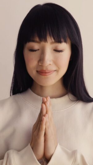 Marie Kondo Instagram - Building a sustainable wellness routine isn’t about doing it all, it’s about doing what you can each day. Meditation is one self care ritual that helps bring balance into my life, even if I only have a few minutes to practice. Starting a meditation habit can be challenging, which is why the @konmari.co team invited mindfulness experts to share simple tips to help you get started. You can find this advice through the link in my bio!