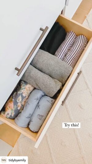Marie Kondo Instagram - Do you have a calling to tidy messy drawers and spark joy in others professionally just like KonMari consultant @tidybyemily? Join me on our online course and begin your professional certification journey today! Follow the link in my profile to register.