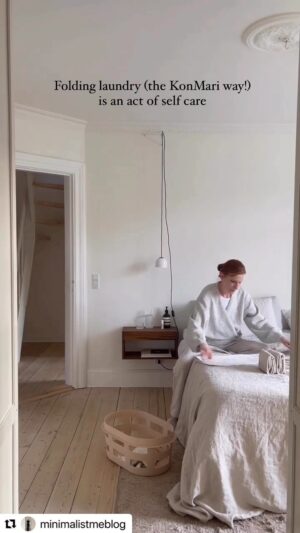 Marie Kondo Instagram - Simple tasks can spark the most joy...especially when they become an act of self care! 🧺 Video by @minimalistmeblog #SelfCareSundays