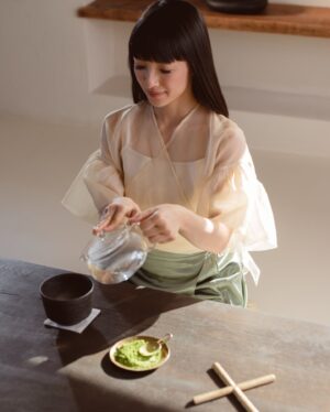 Marie Kondo Instagram - Japanese green tea is one of my very favorite, joy-sparking things. Its benefits for the mind, body and skin are well known – but it’s versatility knows no bounds. Visit the link in my profile for new ways to enjoy this time-tested tea, from DIY face masks to natural fertilizer! 🍵