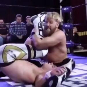 Mark Andrews Instagram - Stomp 182 ⏩ Satellite Falcon

@attackwrestling 
@shanekrhooker