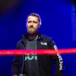Mark Andrews Instagram - NOW WE PLAY

📸 @y2jimbob