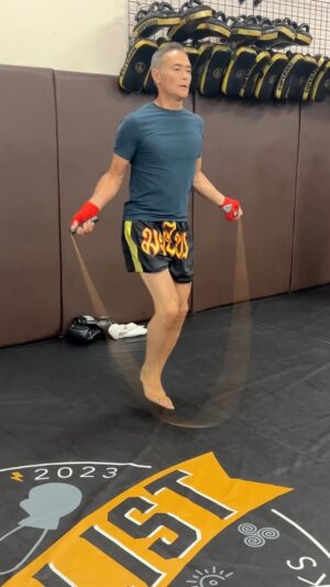 Mark Dacascos Instagram - Aloha! This morning with my Muay Thai teacher @thor818 Coach Thor was kind enough to accept me as a student after not training Muay Thai for a long time (was with Kru Puk MTA). Coach Thor is working me on my basics, especially stamina. And it hurts. But I am so grateful to be training with him. Good for my mind, body, and spirit. @pugilistgym Thank you for camera @juliedacascos 🙏🏽❤️🤙🏽 #breathe #presence #craft