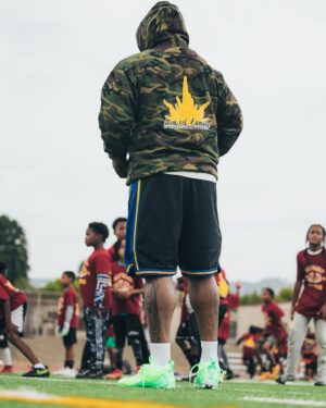 Marshawn Lynch Instagram - The man, the myth, and the cleats made in his image🦾

Get yours and #JoinTheMovement