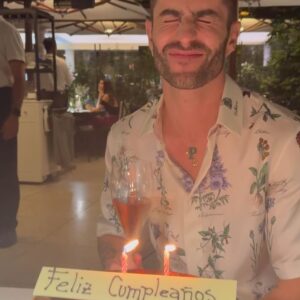 Marta Torné Instagram - Felicidades @pelayodiaz Tus cumpleaños son siempre un sueño hecho realidad. Y tus amigos también. Te amo 💕 #LaTerrazadelRitz Vestido de @barolucasbl