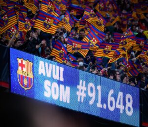 Marta Torrejón Instagram - T E A M ❗️G R À C I E S ❗️

Tots units fem força 😘