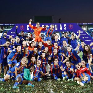 Marta Torrejón Instagram - 🔵🔴 CAMPEONAS DE COPA y... TRIPLETE HISTÓRICO 🏆🏆🏆