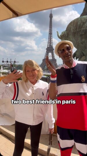 Martha Stewart Instagram - Paris is better with your bestie. ❤️
