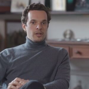 Martim Sousa Tavares Instagram - Gravado há mais de dois anos e meio, estreia finalmente na @rtppt na 4f às 23:00. 
"Portugal de Martim Sousa Tavares", com entrevista de Luís Osório, realizado por André Banza e Ricardo Freitas, produção Até ao Fim do Mundo. 👀
