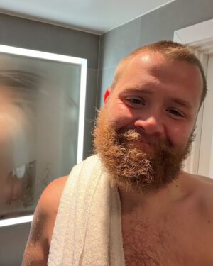 Martin Lepperød Instagram - God lørdag baby❤️