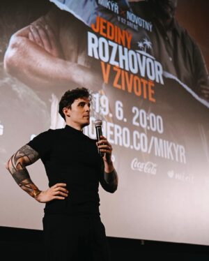 Martin Mikyska Instagram - My už koukáme ☺️ A vy můžete taky na herohero.co/mikyr